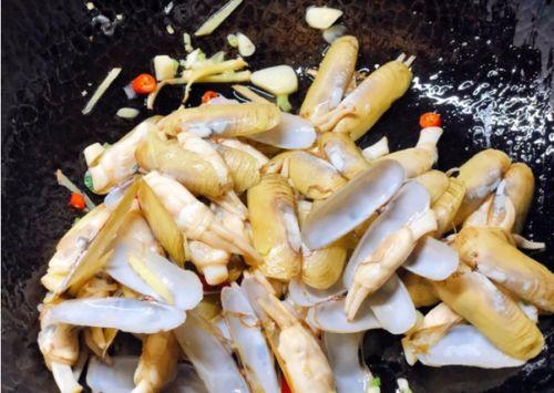 乳瓜蛏子冷菜可以吃吗视频,美味健康，轻松制作的家常凉菜分享