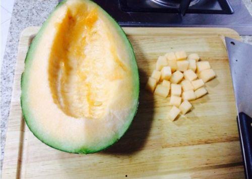 哈密瓜怎么切小孩吃视频,视频教程轻松学