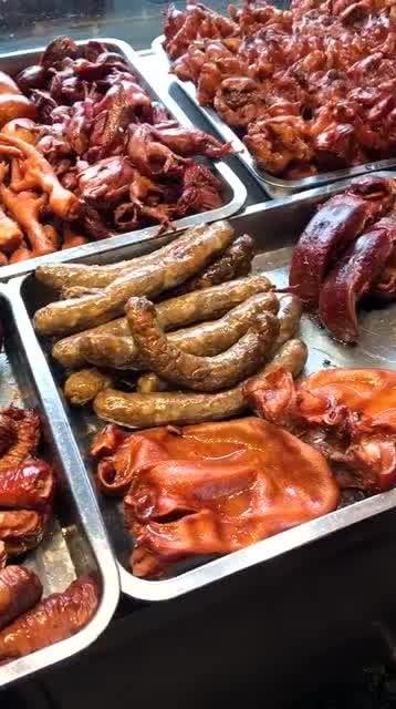 东北熏酱吃瓜视频大全,熏酱佳肴与夏日吃瓜盛宴